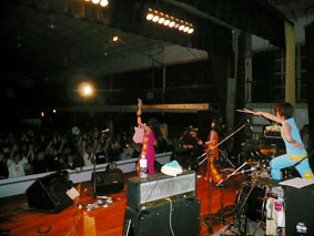 080330stage.jpg