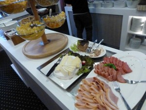 2Breakfast