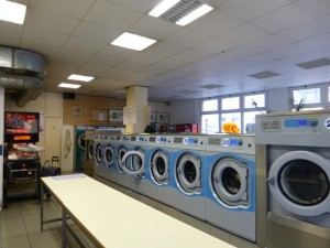 2Laundry (2)