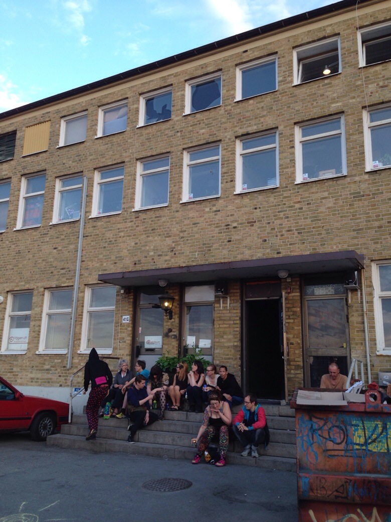 20140602-082132-30092287.jpg
